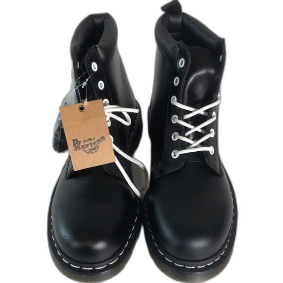 DR. MARTENS COMBAT 939 BOOTS - NWT